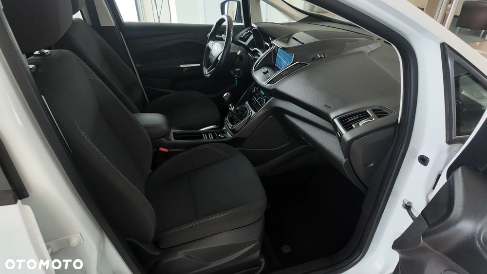 Ford C-MAX - 17