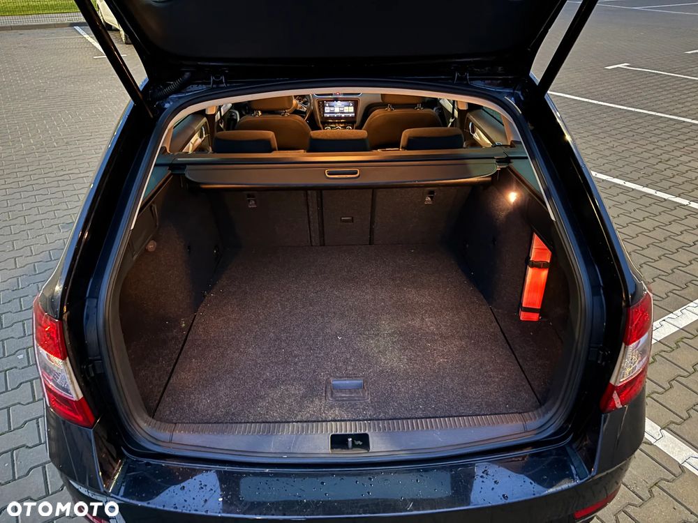 Skoda Octavia 2.0 TDI Drive - 8