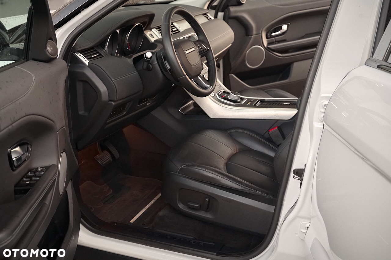 Land Rover Range Rover Evoque - 22