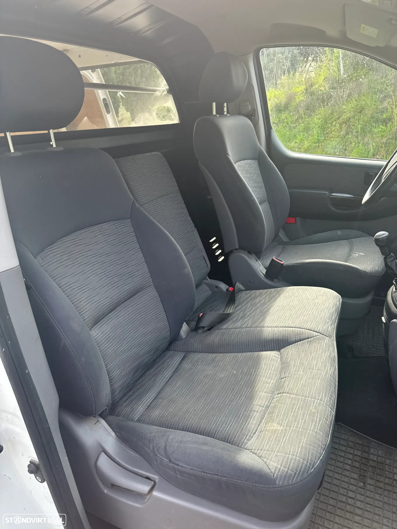 Hyundai H-1 - 12
