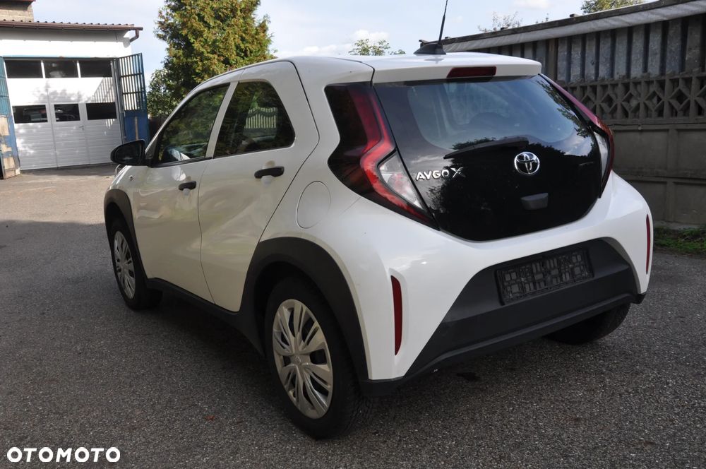 Toyota Aygo X 1.0 VVT-i - 7