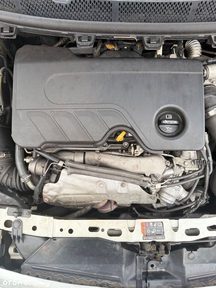 Opel Astra 1.6 BiTurbo D Start/Stop Ultimate - 21
