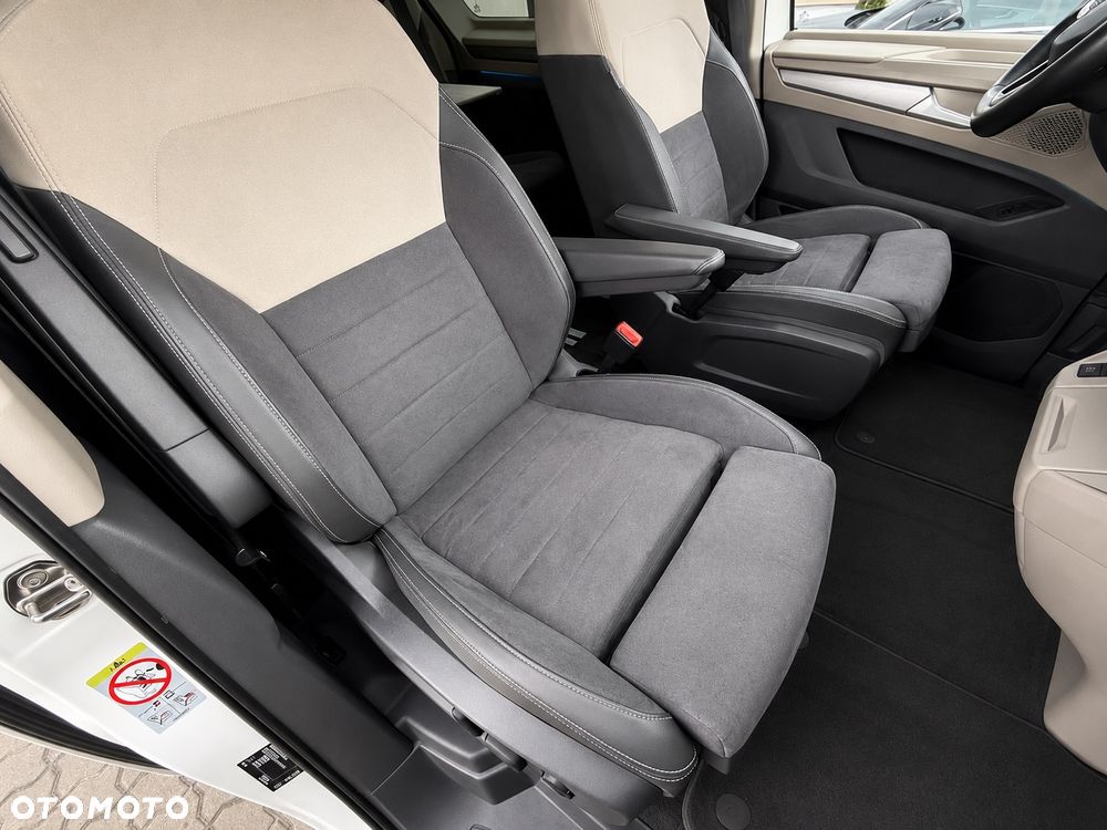Volkswagen Multivan 2.0 TDI L1 70 Years Bulli DSG - 18
