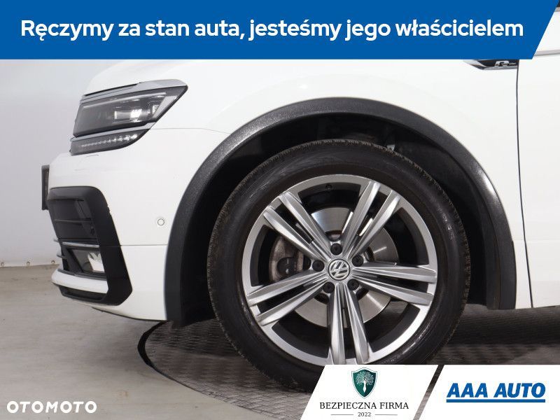 Volkswagen Tiguan Allspace - 17