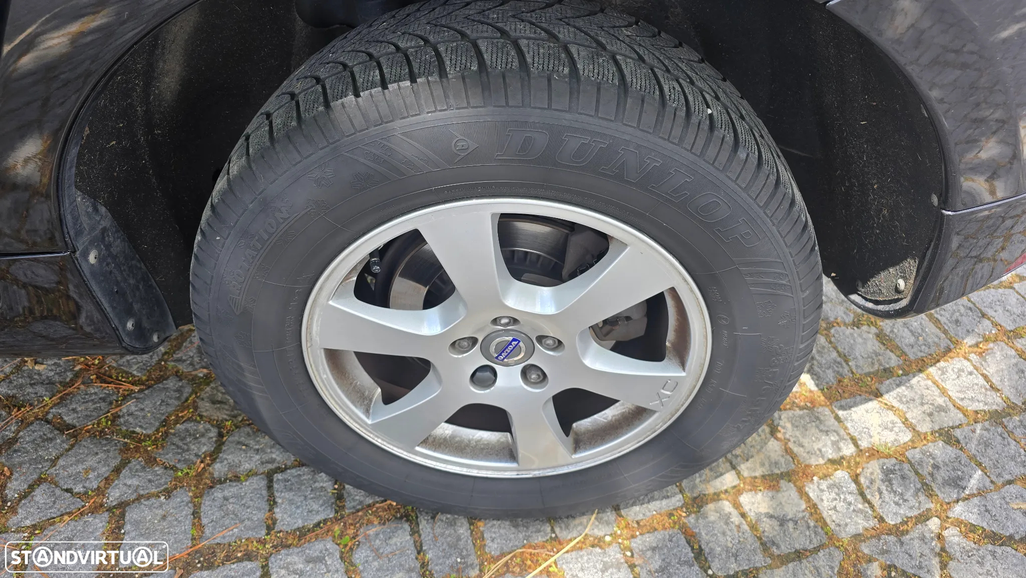 Volvo XC 60 2.0 D4 Momentum Geartronic - 31