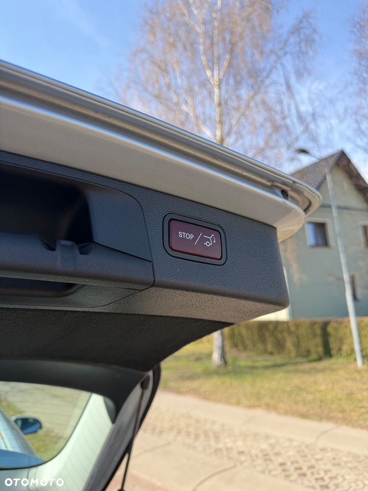 Mercedes-Benz Klasa E 220 d 9G-TRONIC Avantgarde - 7