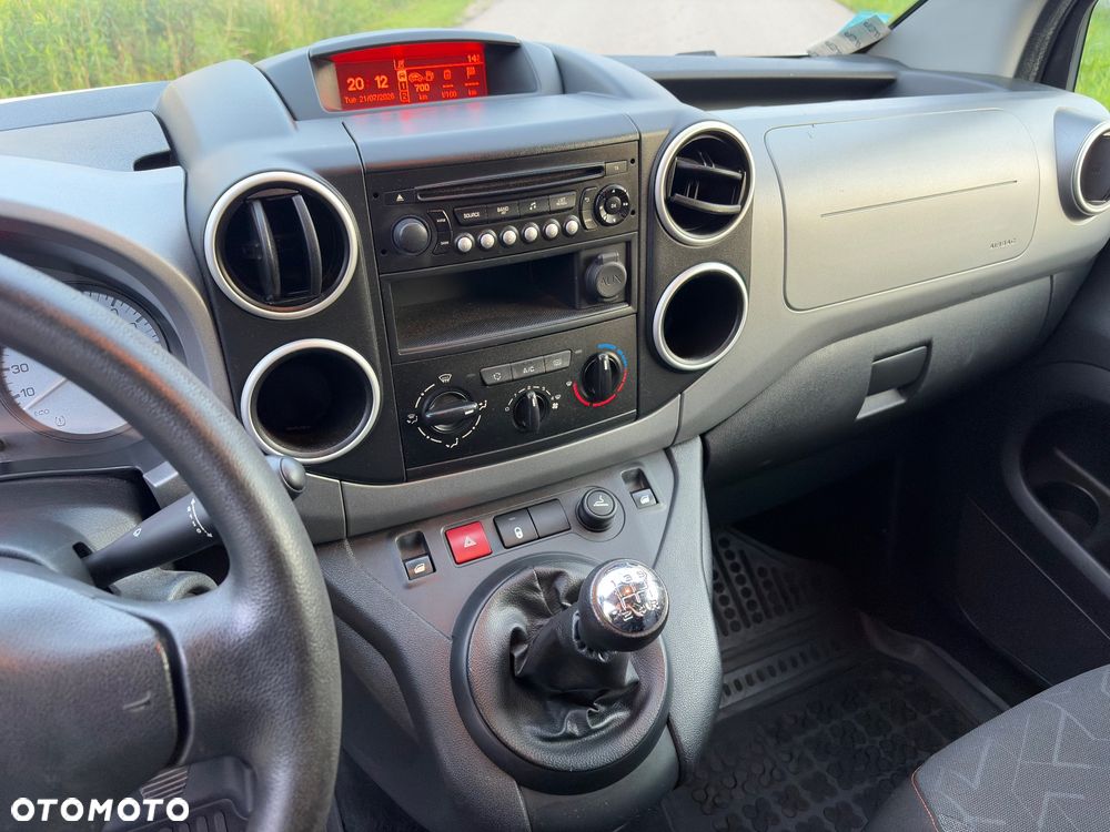 Peugeot Partner - 13