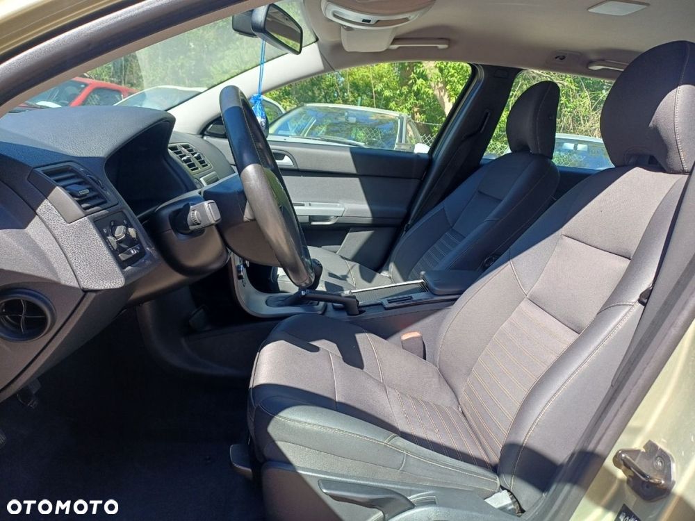 Volvo V50 - 7