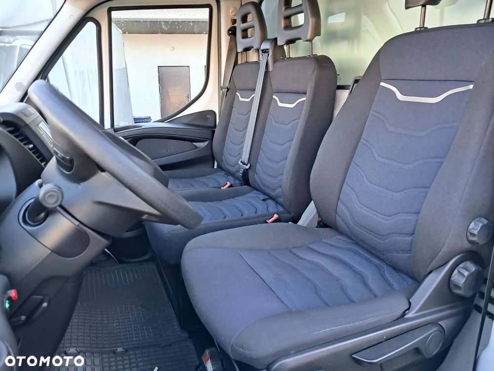 Iveco 50C16  KONTENER+WINDA 1TONA SALON POLSKA 8-palet - 18