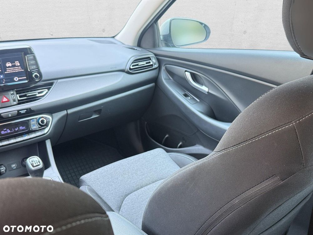 Hyundai i30 1.5 DPI Comfort - 15