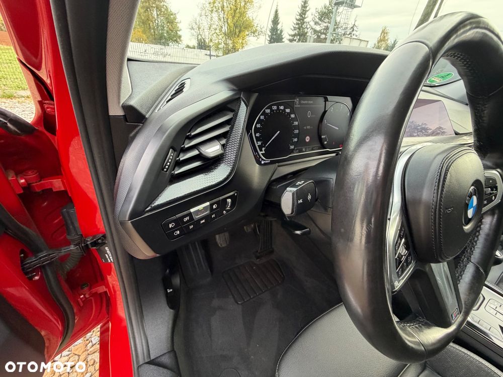 BMW Seria 1 - 24