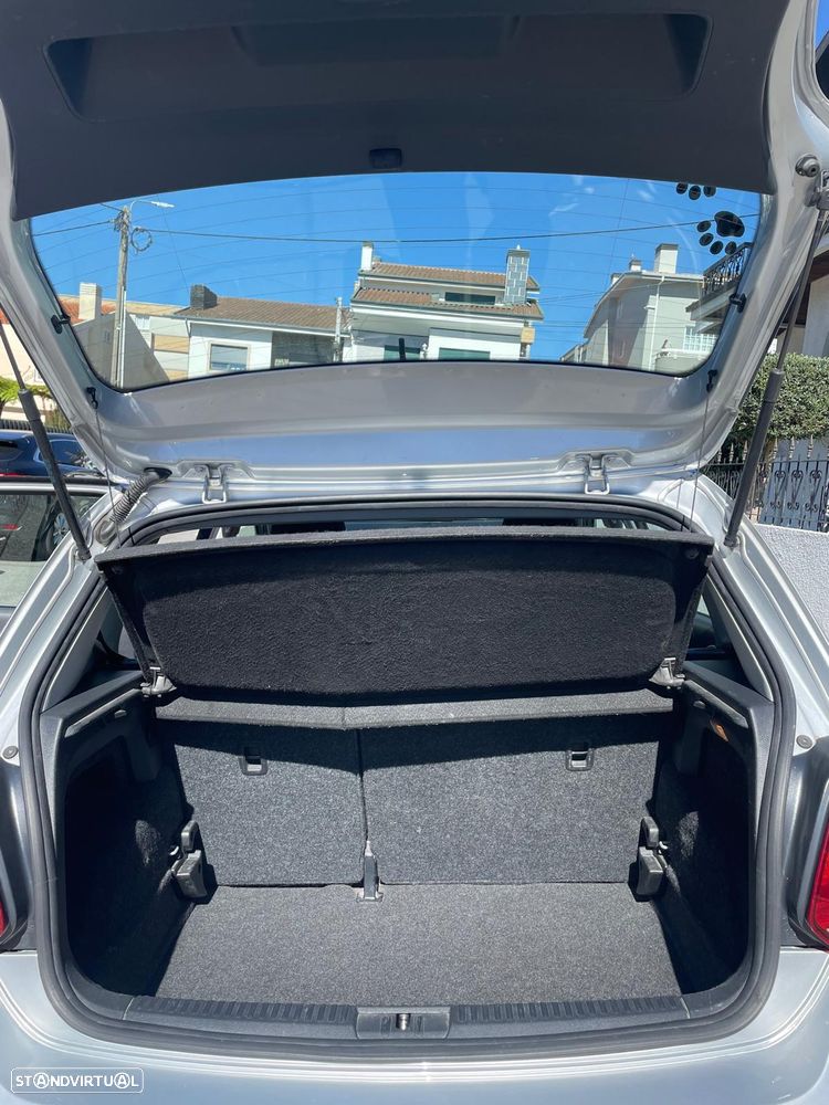 VW Polo 1.0 Connect - 12