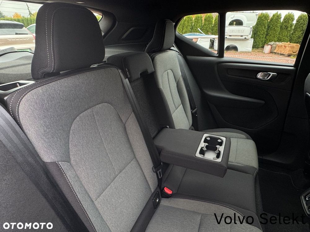 Volvo XC 40 - 29