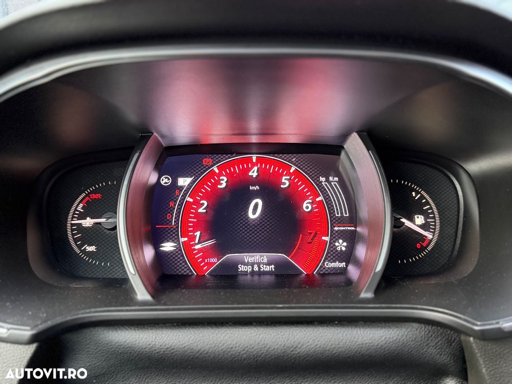 Renault Megane ENERGY TCe 205 EDC GT - 20