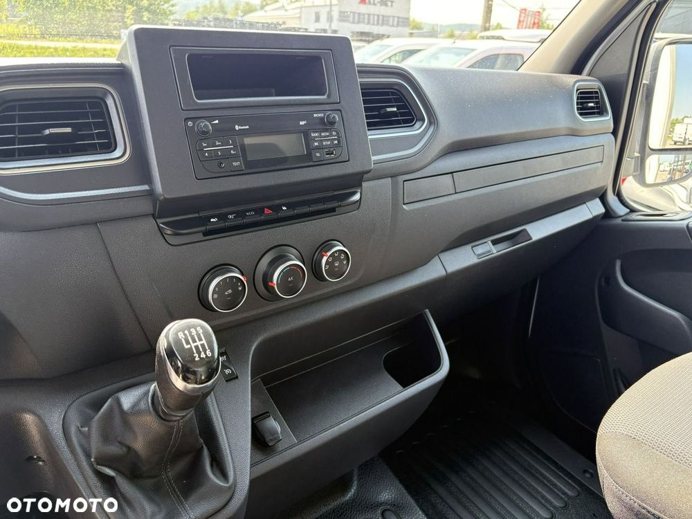 Renault Master - 10