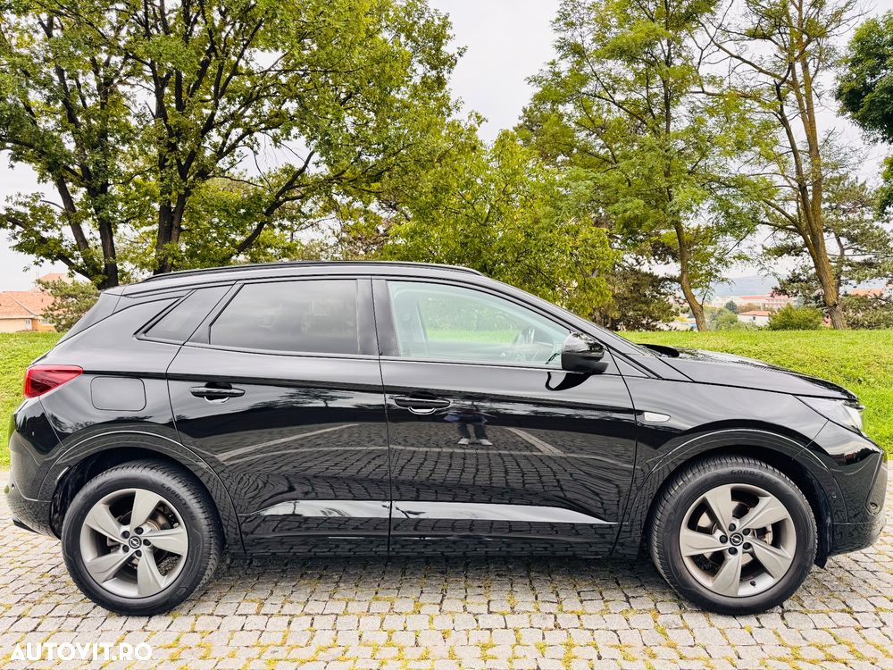 Opel Grandland 1.2 DI Automatik GS Line - 10