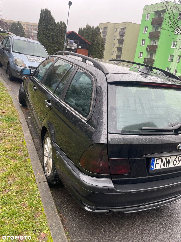 BMW Seria 3 316i - 11