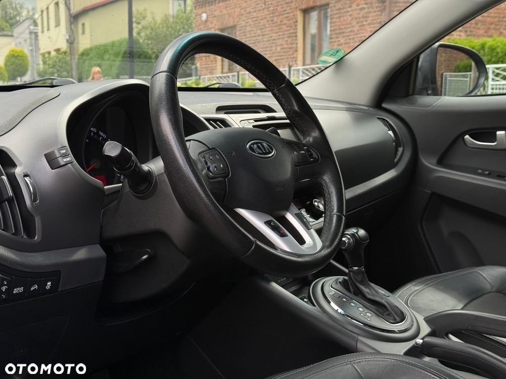 Kia Sportage 2.0 CRDI XL - 12
