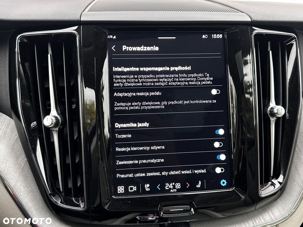 Volvo XC 60 - 33