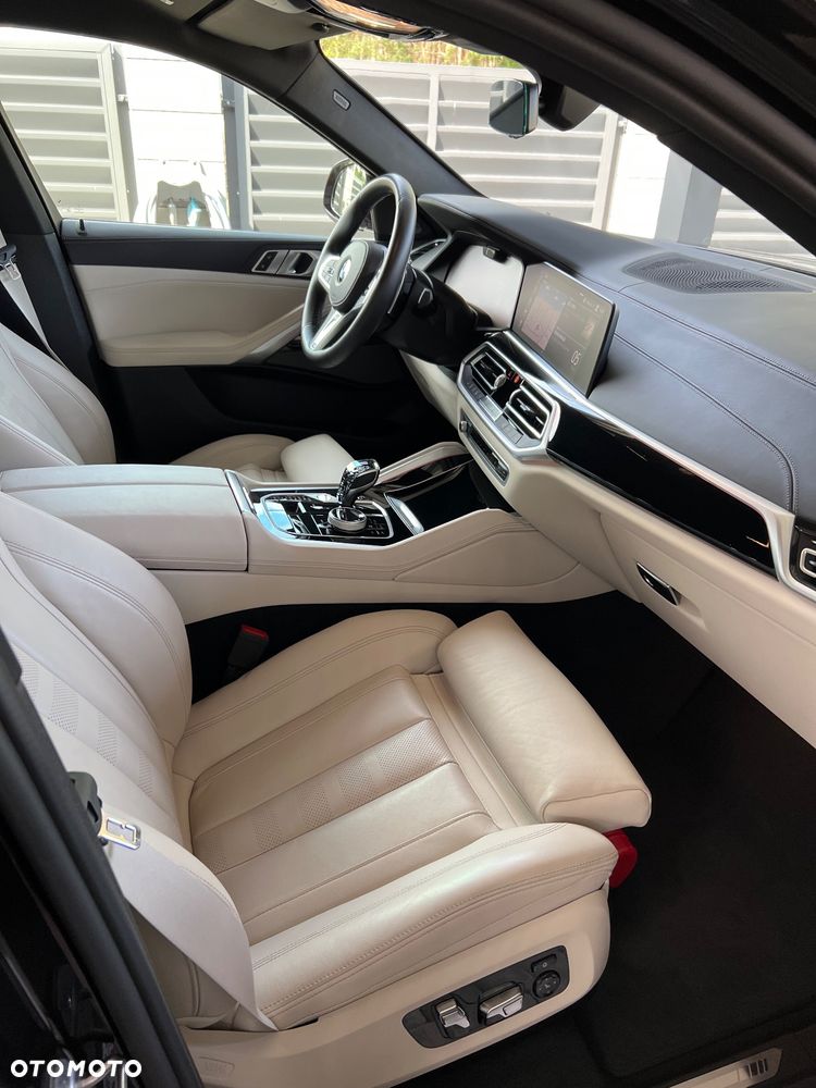 BMW X6 xDrive30d - 10
