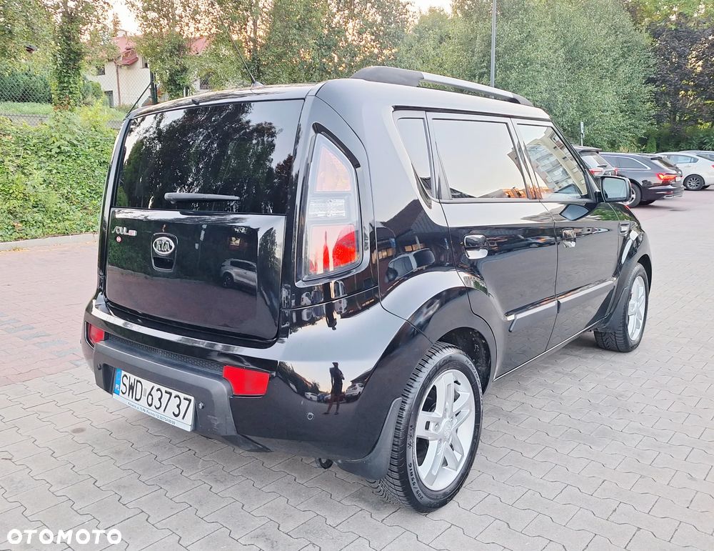 Kia Soul - 10