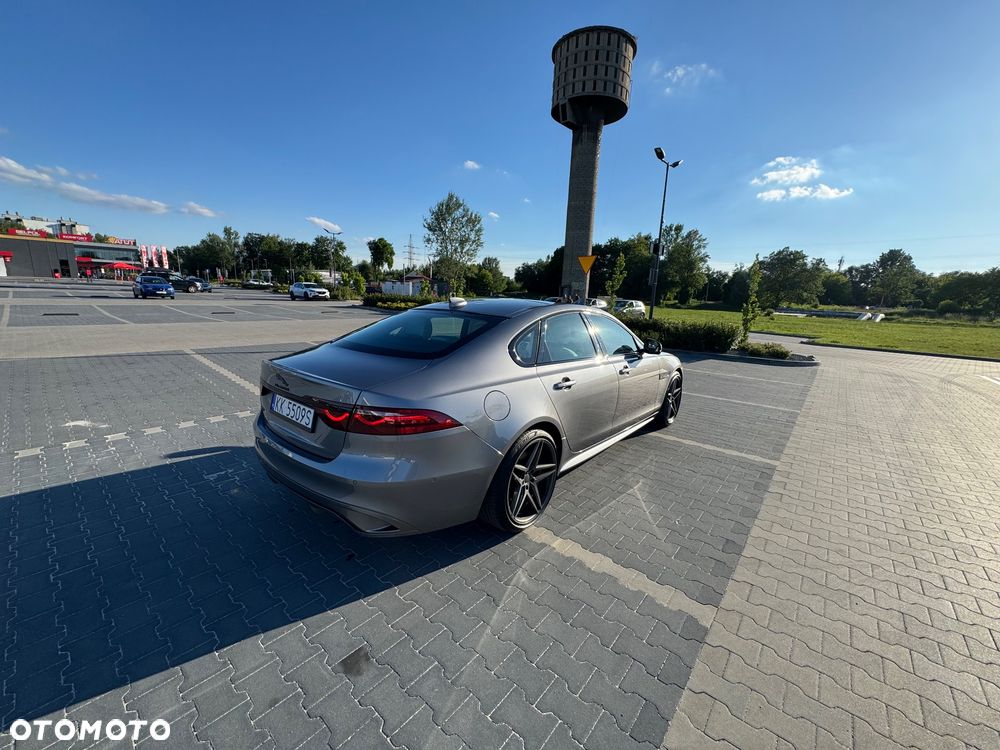 Jaguar XF 2.0 P250 R-Dynamic Black - 5