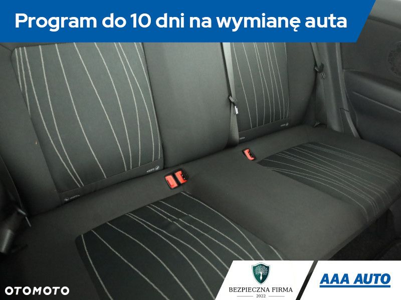 Opel Corsa - 8