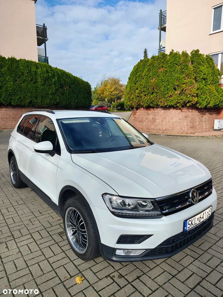 Volkswagen Tiguan 2.0 TDI SCR 4MOTION BlueMotion Technology DSG Sport & Style - 8