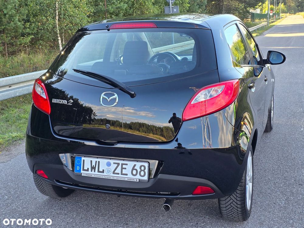 Mazda 2 1.5 Exclusive + - 18