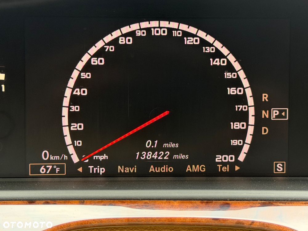 Mercedes-Benz Klasa S 63 AMG 7G-TRONIC - 32