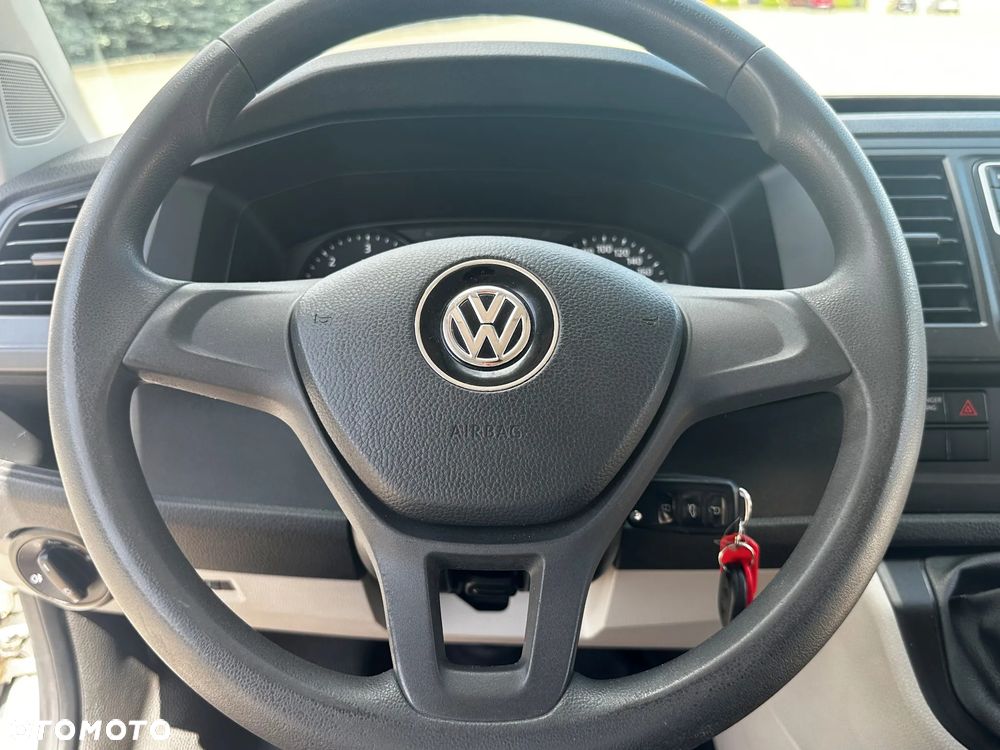 Volkswagen Transporter Lang - 28