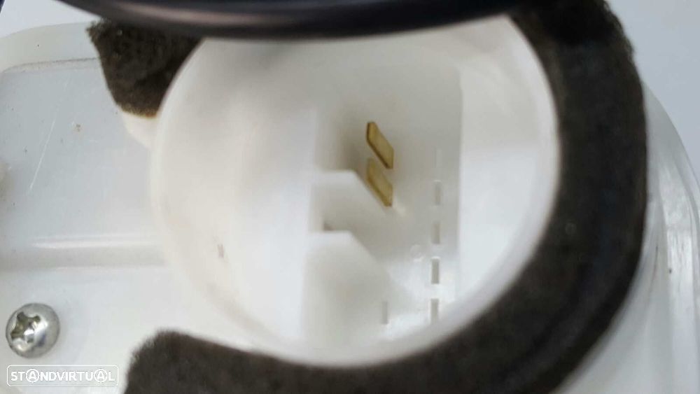 FECHADURA PORTA TRASEIRA DIREITA MITSUBISHI OUTLANDER (GF0) KAITEKI 4WD - 5