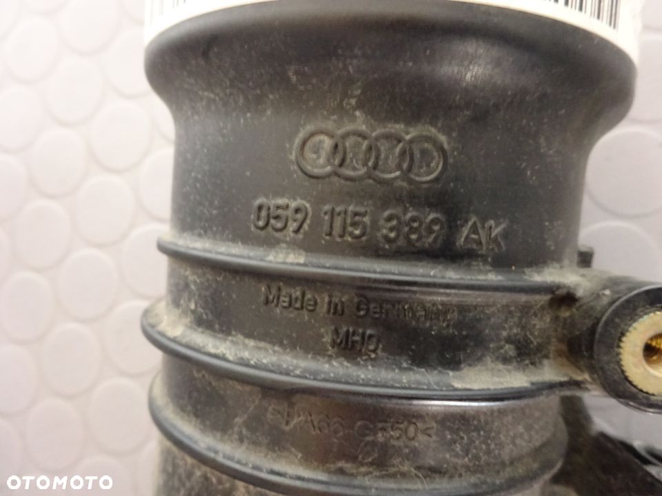 059115389AK podstawa filtra oleju obudowa Audi A6 A7 A8 Q5 3.0 tdi DCP - 2