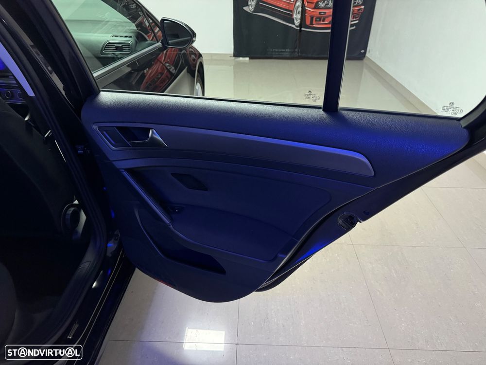 VW Golf 1.6 TDi Best Edition DSG - 39