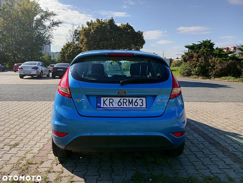 Ford Fiesta 1.25 Ambiente - 8