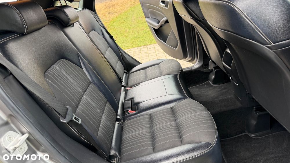 Mercedes-Benz Klasa B 180 (BlueEFFICIENCY) - 26