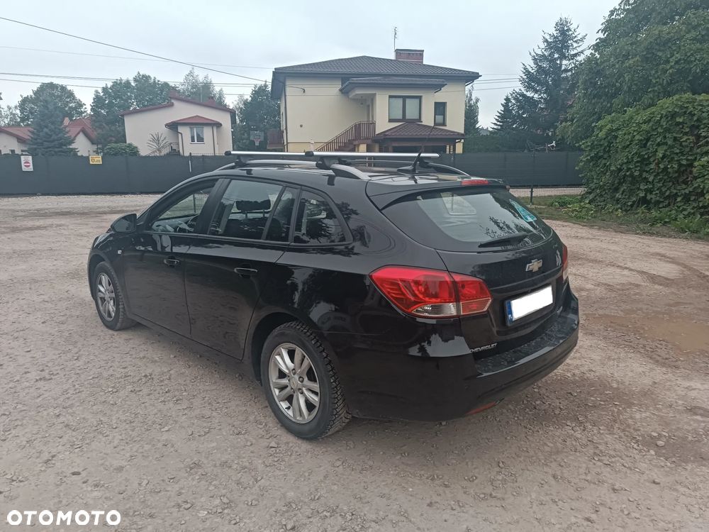 Chevrolet Cruze 2.0 D LT+ - 4