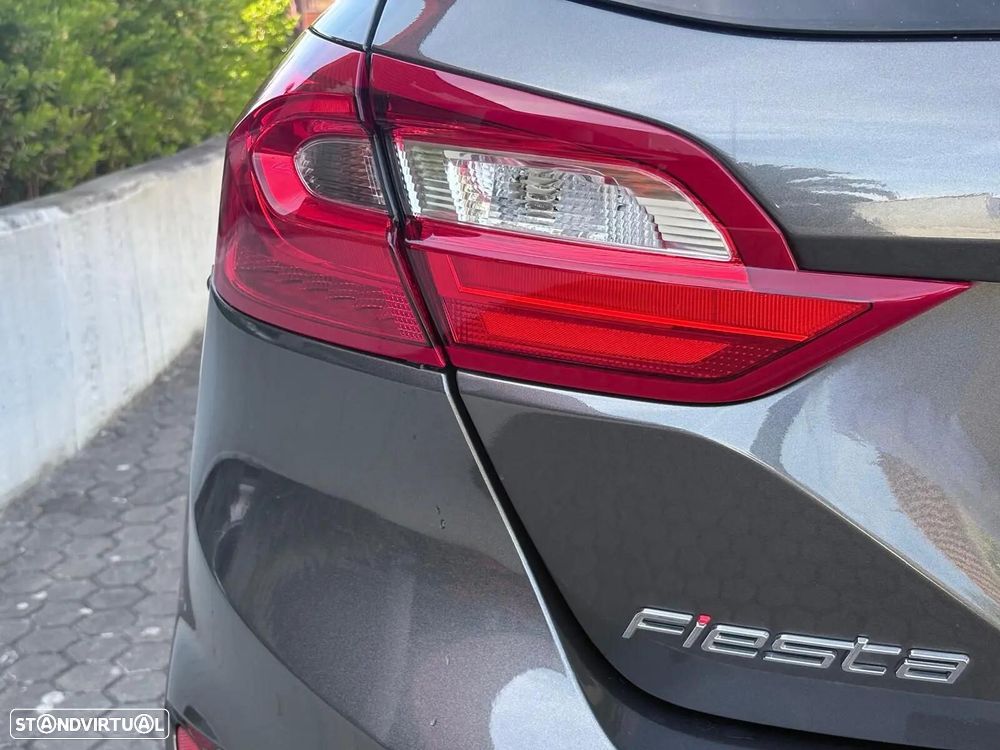 Ford Fiesta 1.0 EcoBoost ST-Line - 24