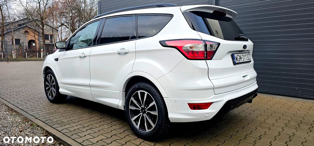 Ford Kuga 1.5 EcoBoost FWD ST-Line ASS MMT6 - 7
