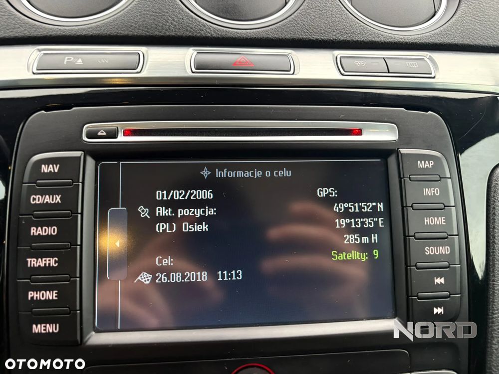 Ford S-Max 2.0 TDCi DPF Titanium - 28