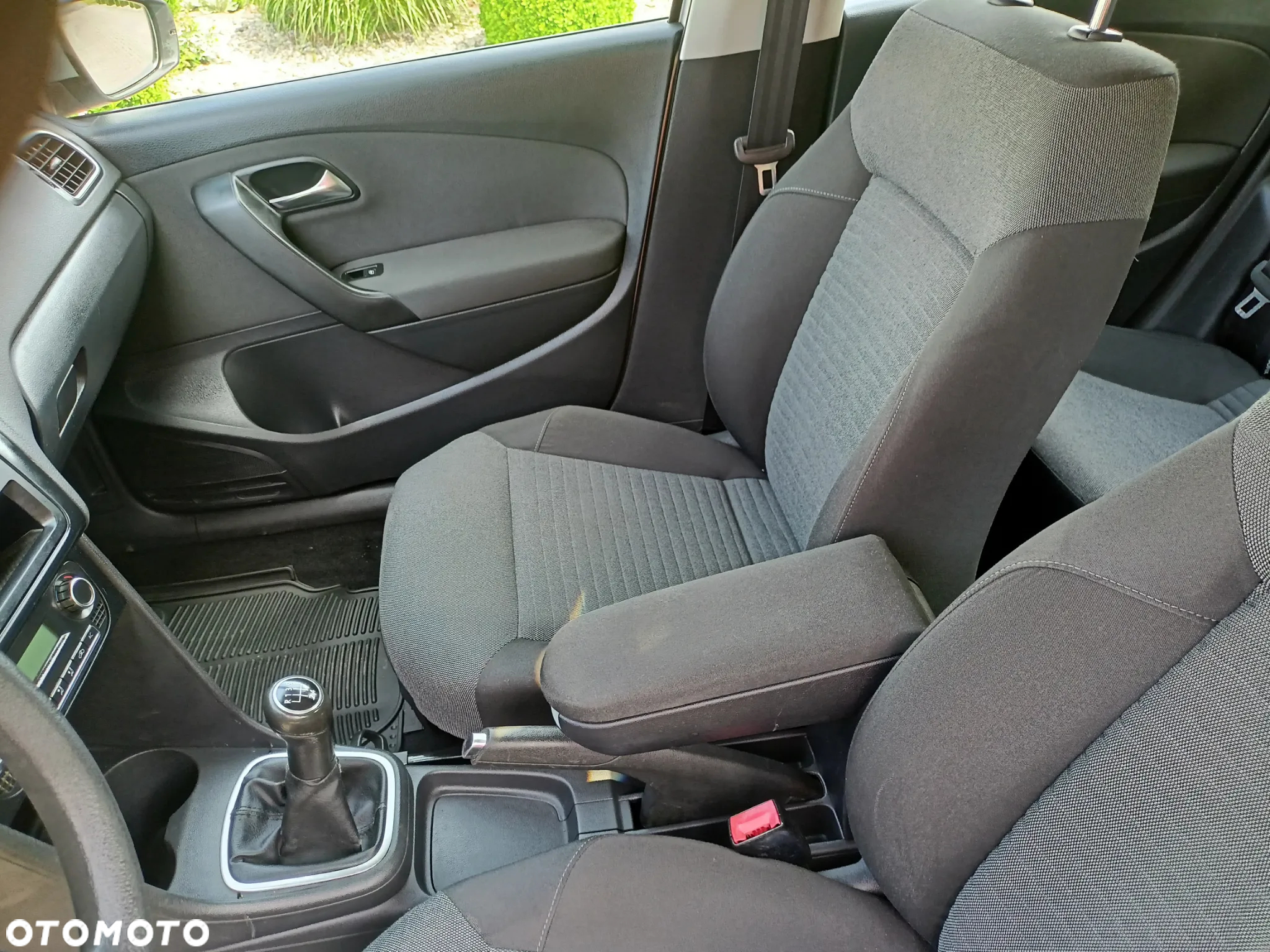 Volkswagen Polo 1.4 16V Comfortline - 16