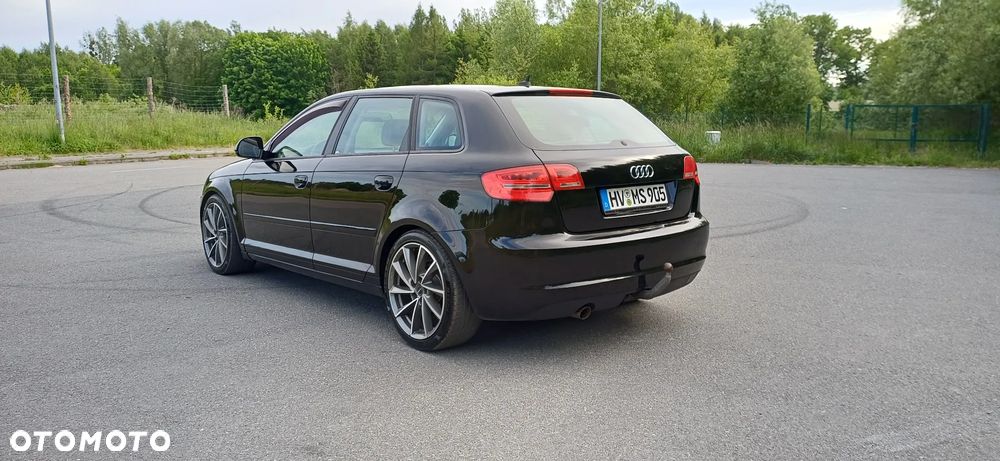 Audi A3 Sportback 2.0 TDI DPF Attraction - 14