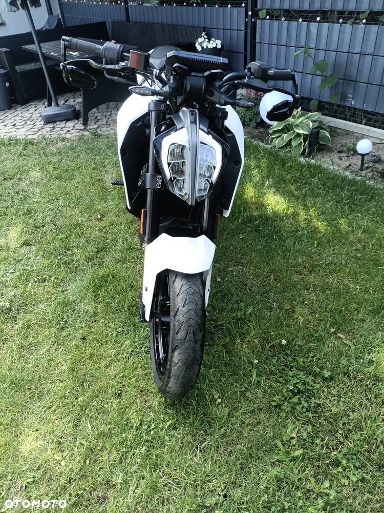 KTM Duke 125 - 12