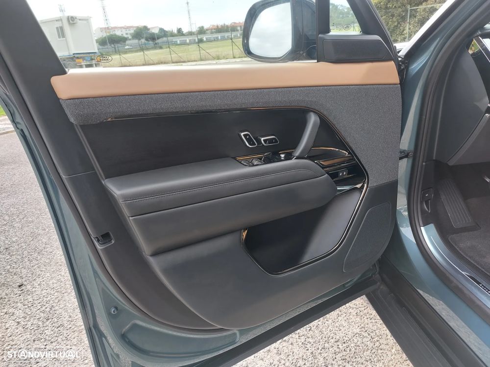 Land Rover Range Rover Sport - 12