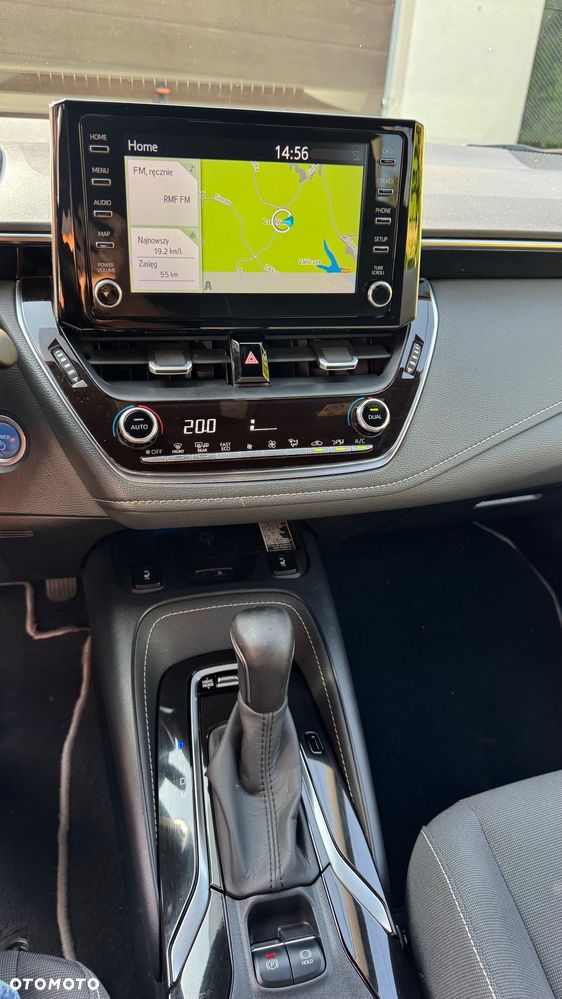 Toyota Corolla 1.8 Hybrid Executive - 10