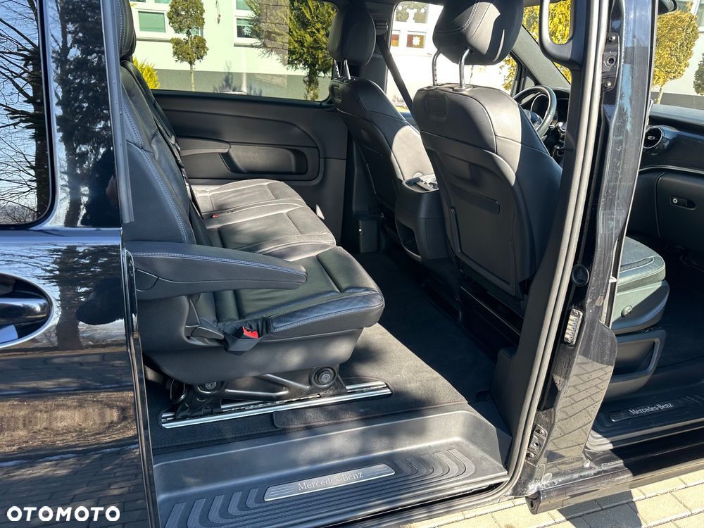 Mercedes-Benz Klasa V 300 d 4-Matic Avantgarde 9G-Tronic (d³ugi) - 5