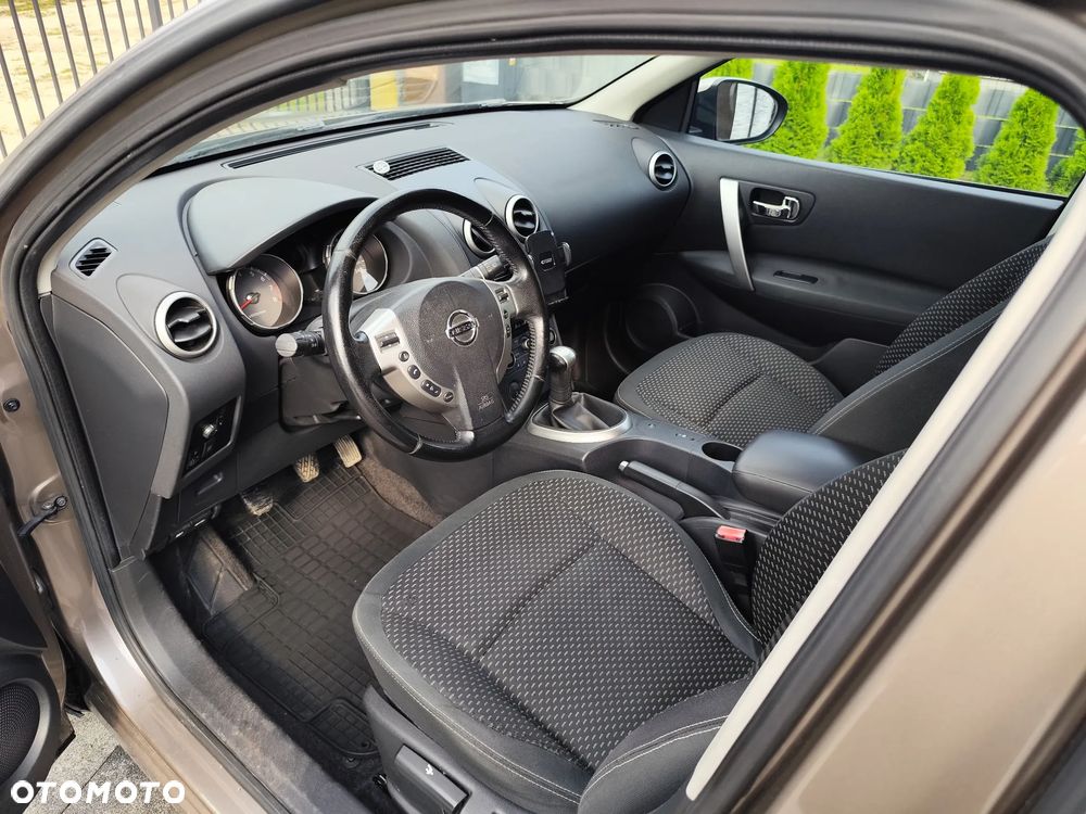 Nissan Qashqai 1.6 Acenta - 11