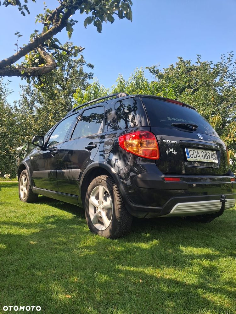 Suzuki SX4 1.6 GS / Premium 4WD - 2