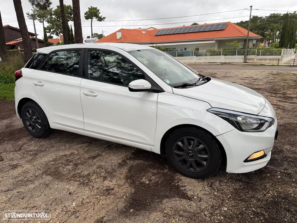 Hyundai i20 1.2 Blue Access+Bluetooth - 3