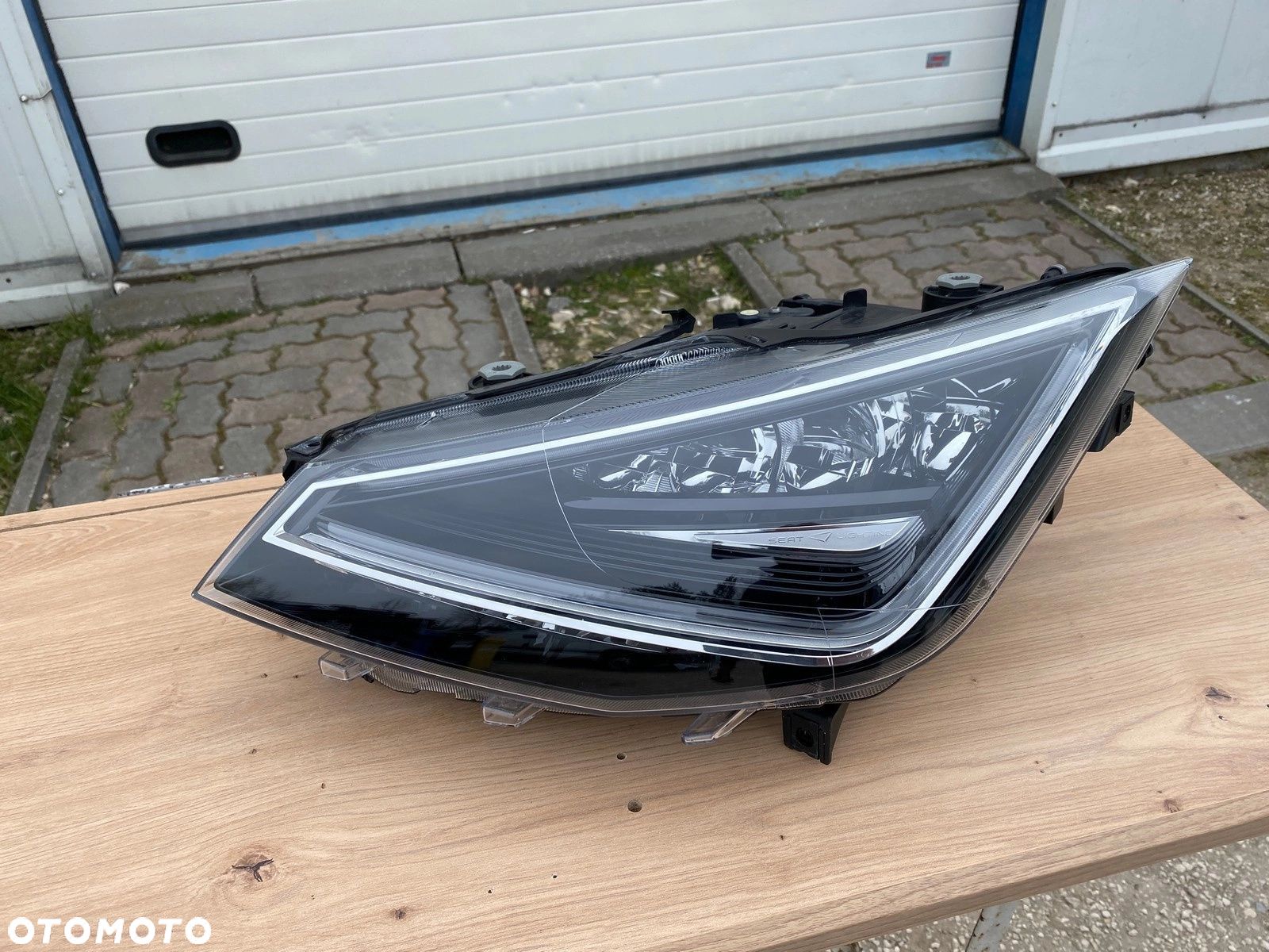 LAMPA PRZEDNIA LEWA SEAT IBIZA 6F1 V FULL LED 6F1941007C - 1